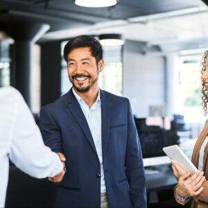 6 strategies for making a good first impression during business meetings