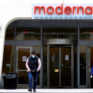 moderna cfo quits after only one day on the job and cashes out with his entire first year salary