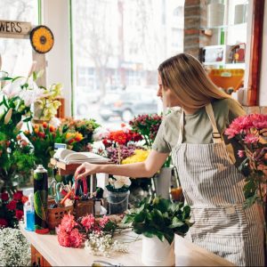 9 tips to market your floral shop successfully