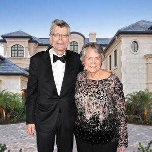 Stephen King's Lifestyle 2022 [Net Worth, Houses, Cars]