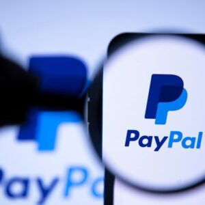 is paypal a buy after post earnings price jump