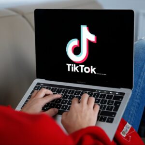 tiktok looks to tackle e commerce giants like amazon with its latest move