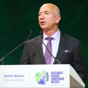 jeff bezos announces 123 million in grants to fight homelessness
