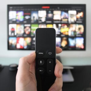 the best tv and internet provider stock to buy this month