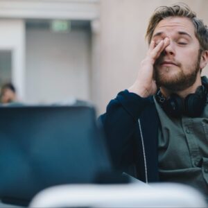 too much screen time kills productivity morale and training here are 5 ways to prevent it