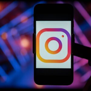 heres how to add music to your instagram story