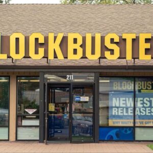 theres only one blockbuster left in the world and heres why business is booming