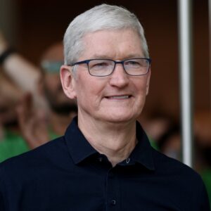 tim cook mass layoffs are a last resort for apple