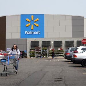 walmart is paying 500000 in a settlement for allegedly selling an illegal item on its website