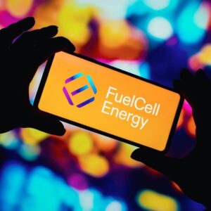fuelcell is back to realistic valuation