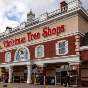 christmas tree shops to close all 70 locations i wish someone could save these stores