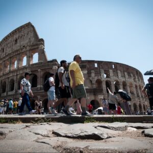 man filmed vandalizing rome colosseum identified faces up to five years in prison